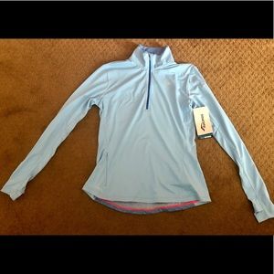New, Saucony Women’s Run Shield Pullover. 💪🏼